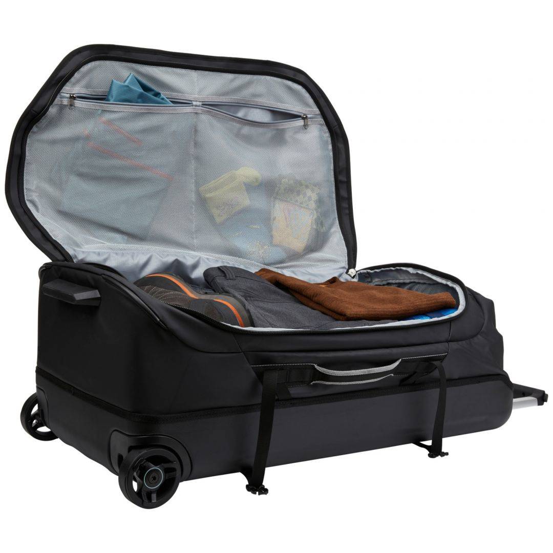 Thule Chasm Luggage 110L - Black 6
